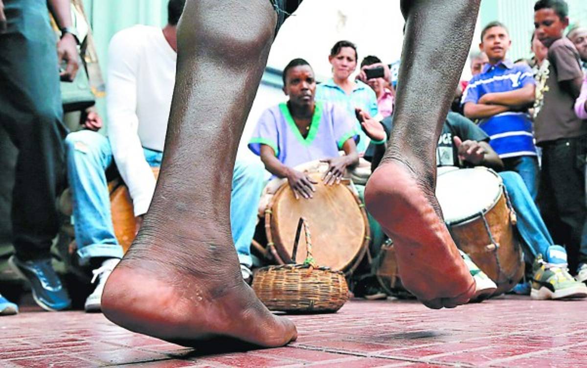 Fiesta garifuna para Suyapa