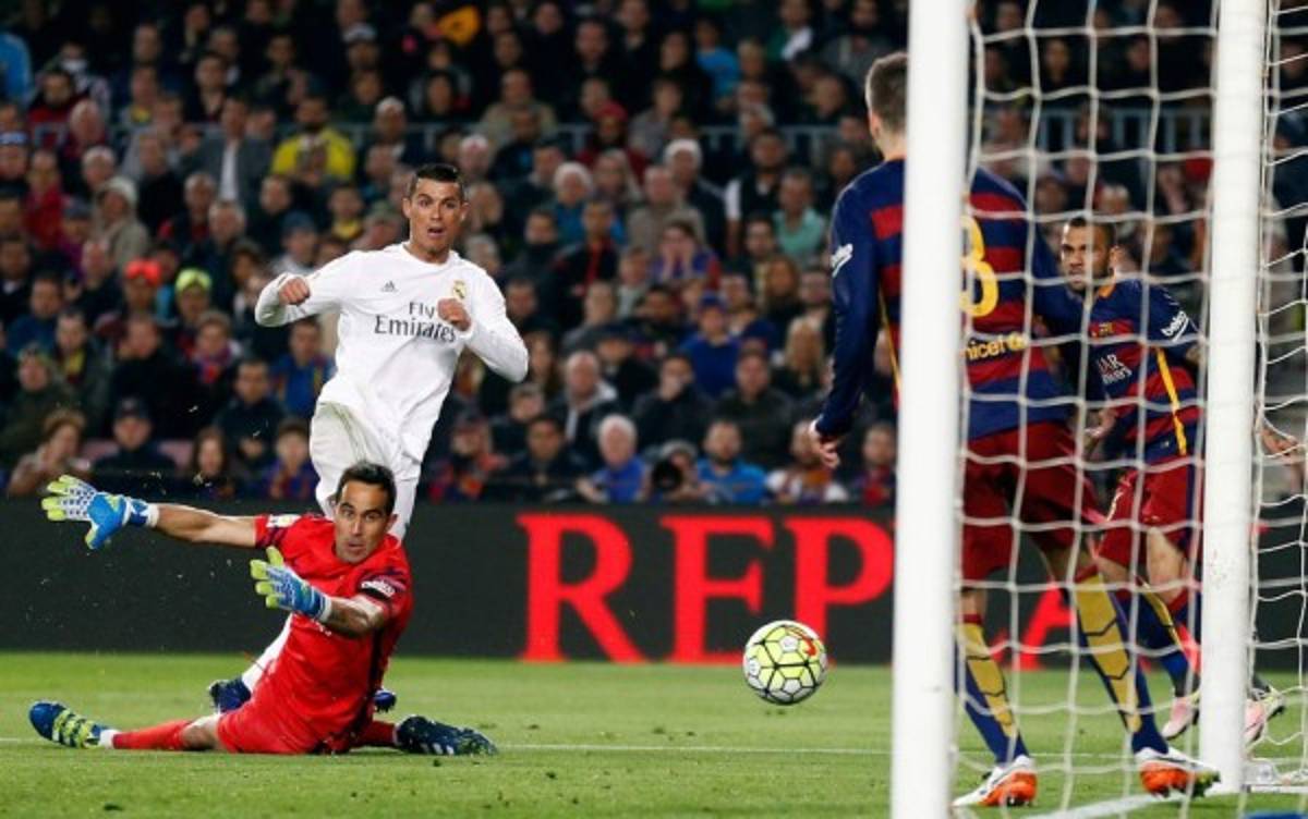 VIDEO: Zidane vivió de manera efusiva el clásico entre Real Madrid y Barcelona