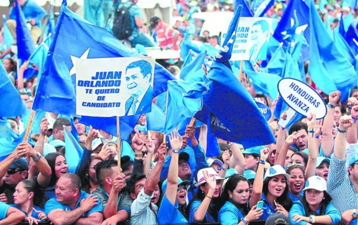 Honduras: Nacionalistas aclaman a JOH para la reelección