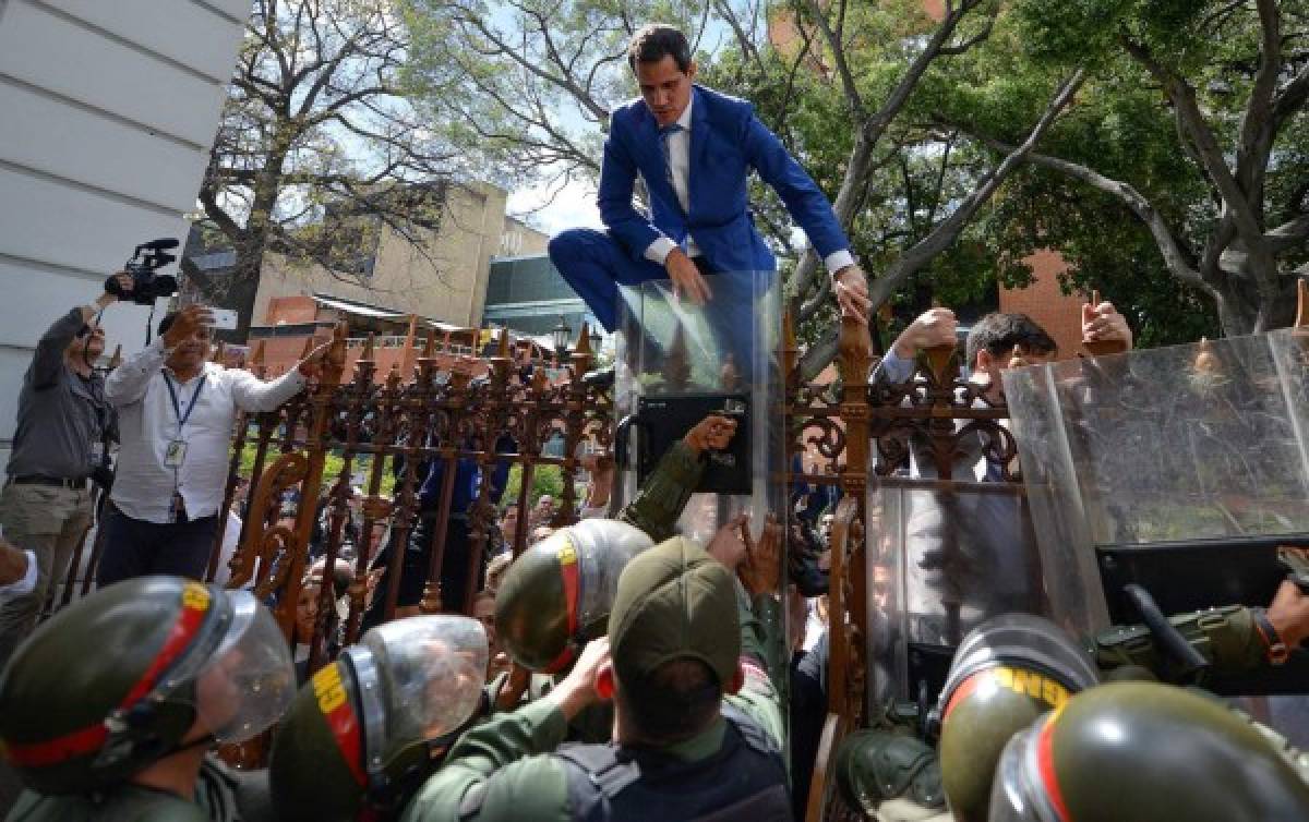 EEUU rechaza 'acciones desesperadas' para sacar a Guaidó de presidencia del Parlamento venezolano
