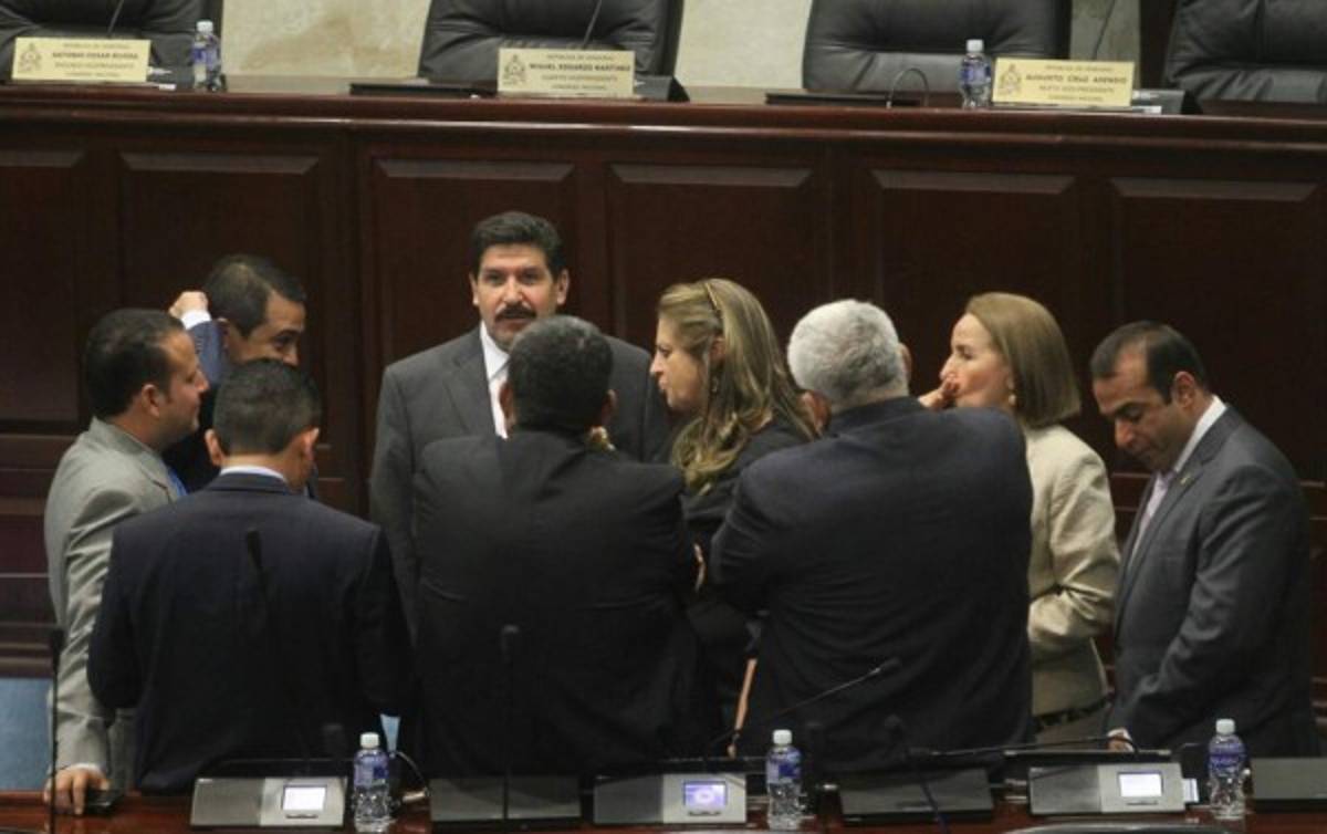 Honduras: Este martes a cuarta votación para elegir nueva Corte Suprema