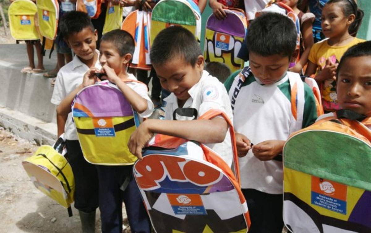 Huella de solidaridad en Escuela Lempira de Tecuantepe, Alubarén