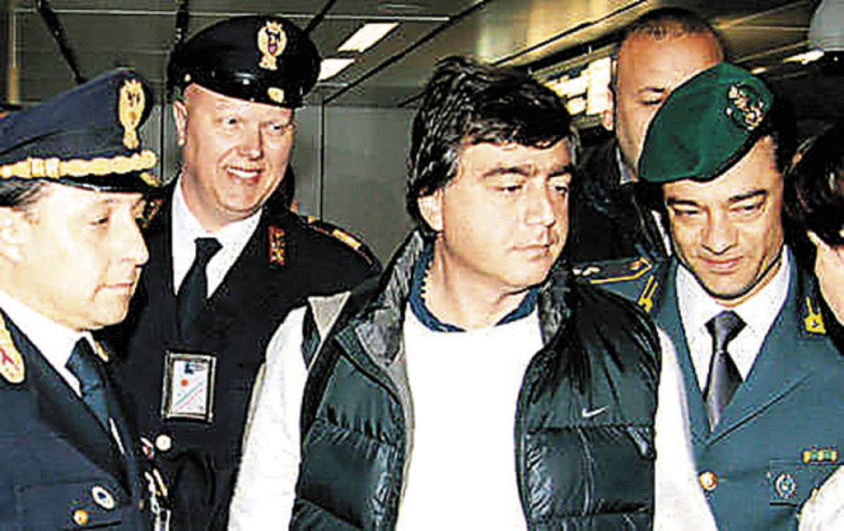 Presidente de Panamá niega pago de soborno