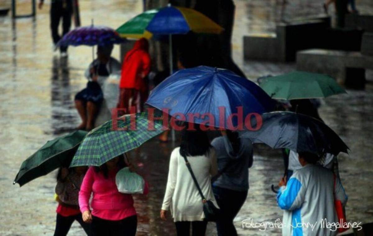 FOTOS: Así está la capital de Honduras ante imparable lluvia