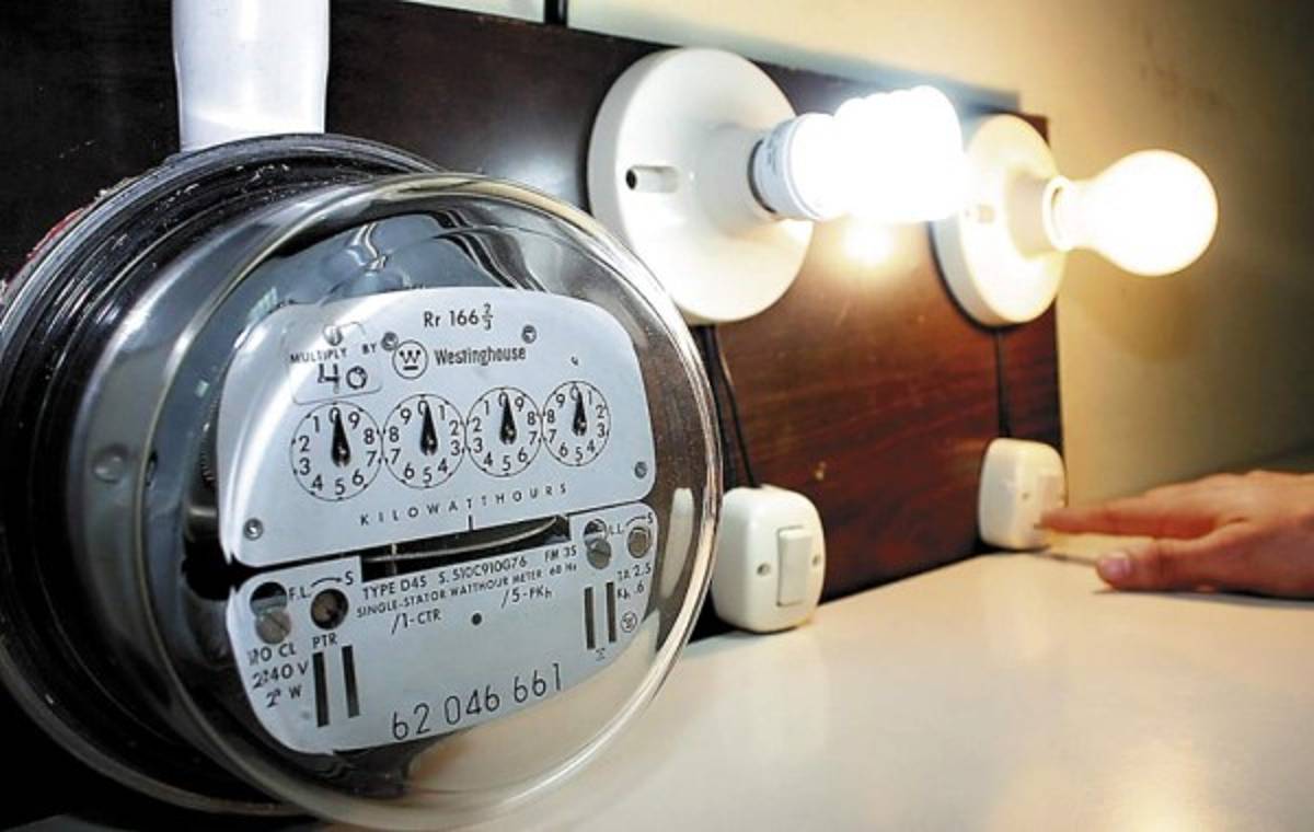 ¿Cómo se puede ahorrar energía eléctrica en casa?