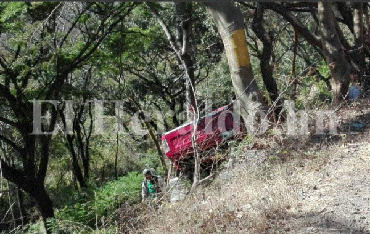 Dos muertos deja accidente vehicular en cuesta La Moramulca, zona sur de Honduras
