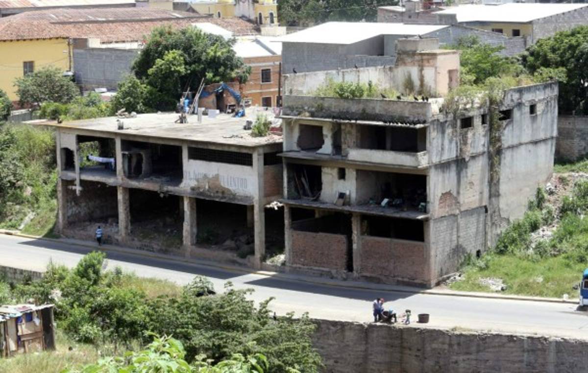 Tres recintos patrimoniales de Tegucigalpa a la espera de ser intervenidos