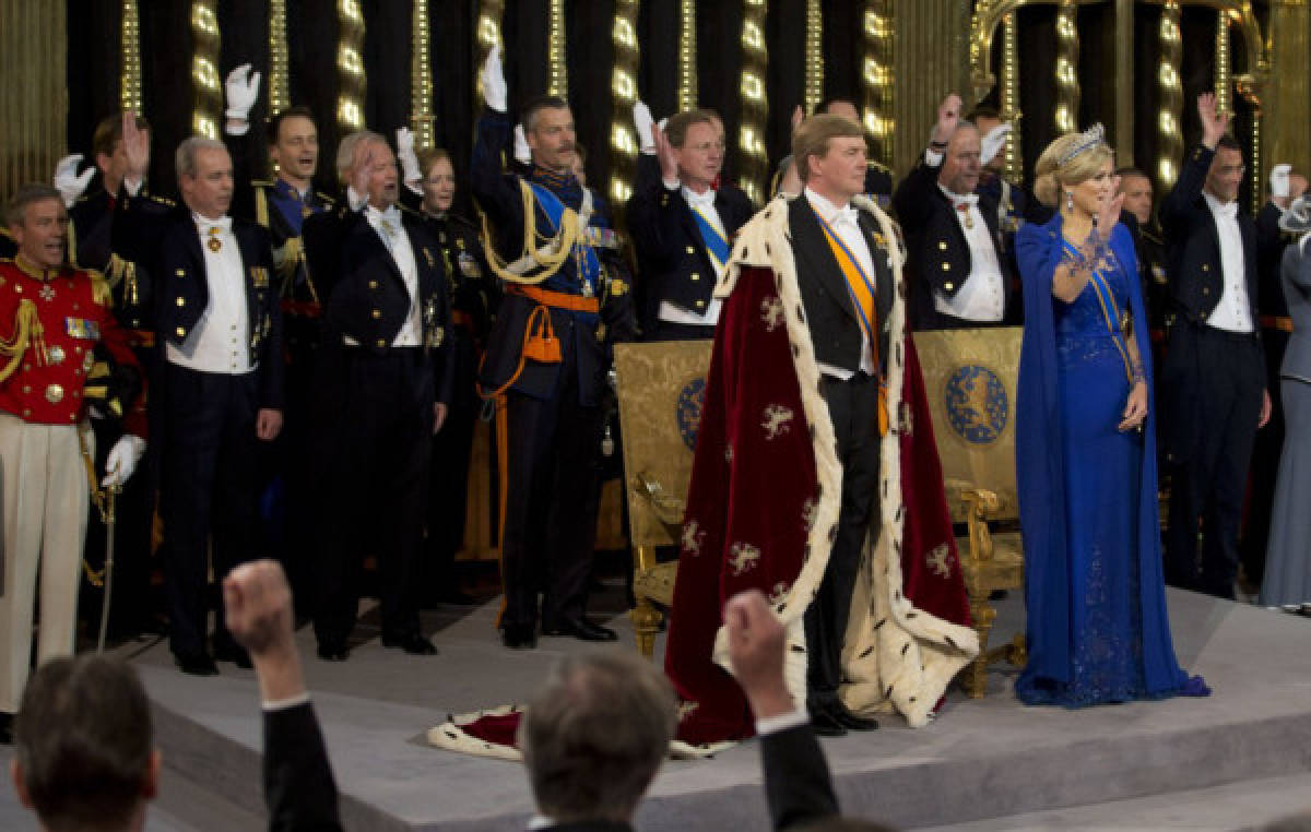 Guillermo-Alejandro y Máxima ya son los reyes de Holanda