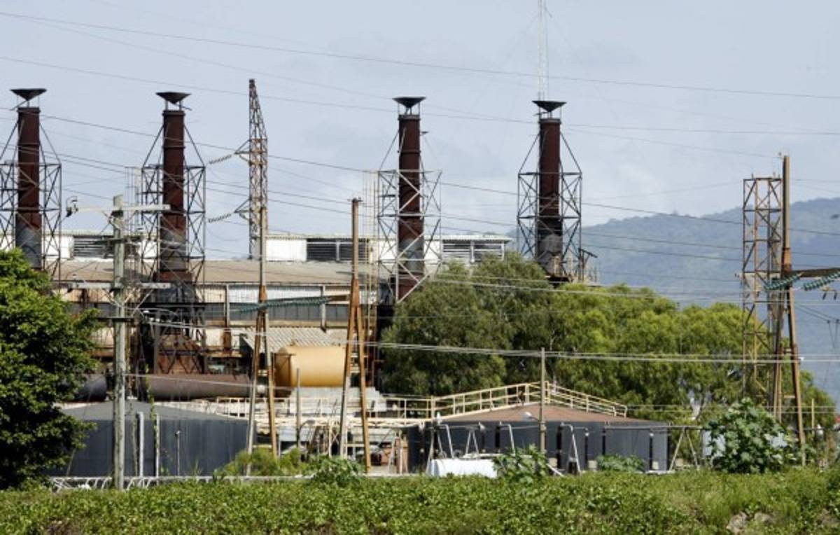 IHSS e Injupemp estudian invertir patrimonio en energía a base de gas