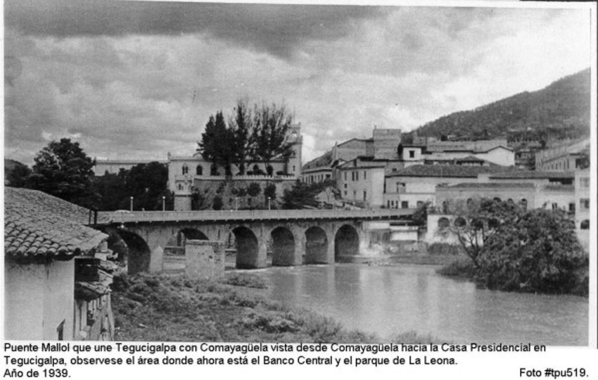 El puente fue reconstruido y conservaron la misma estructura, este plano fue captado en 1920.
