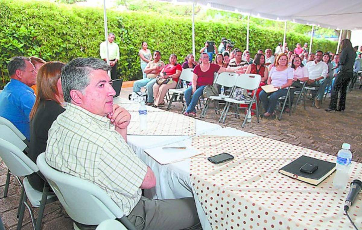 Oposición de vecinos detiene intervención