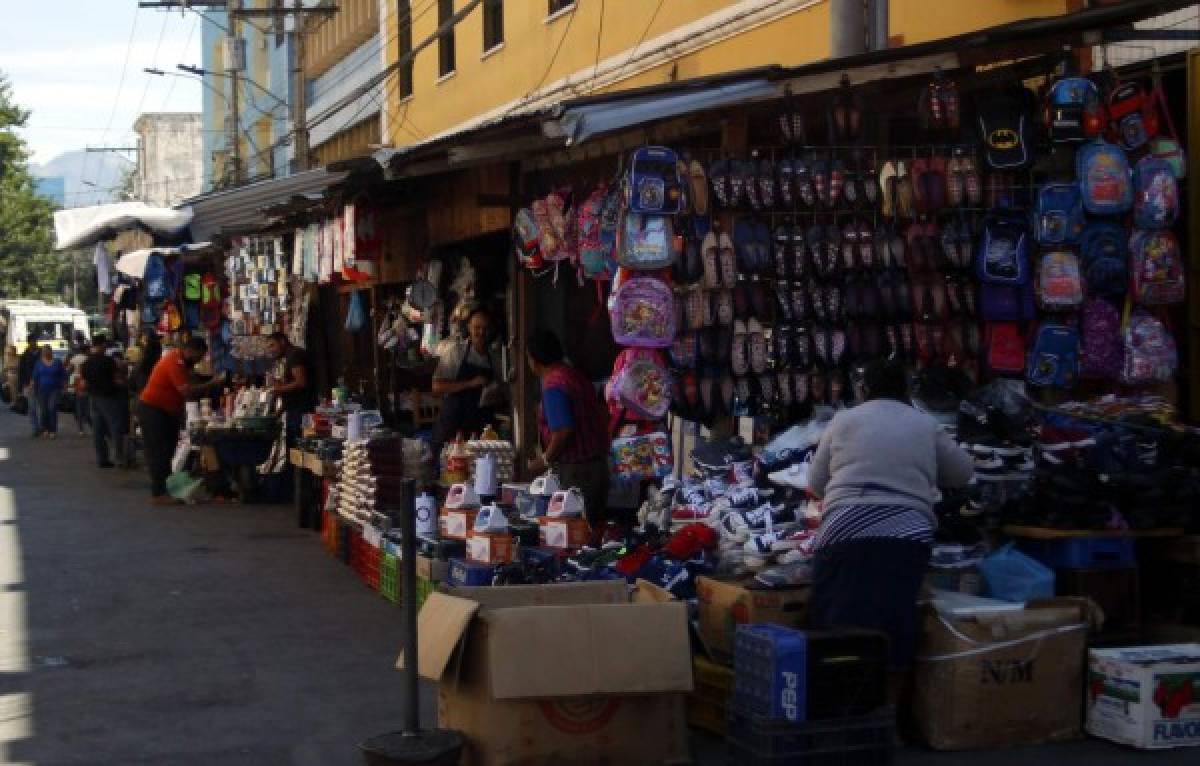 Comerciantes preocupados por las bajas ventas en los mercados de la capital de Honduras