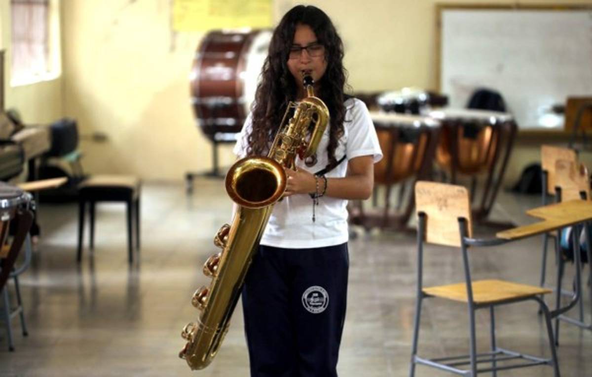 Cuatro escuelas de la capital forman a los futuros artistas
