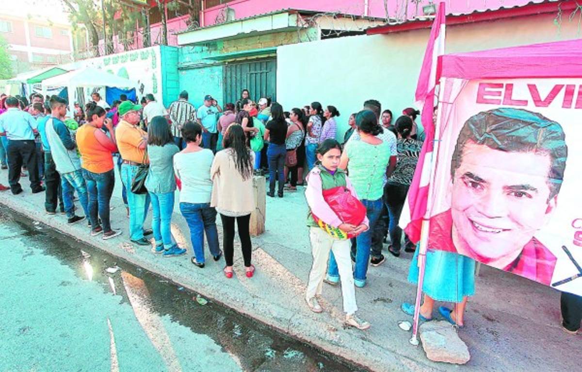 Voto duro predominó en las urnas de los liberales a nivel nacional