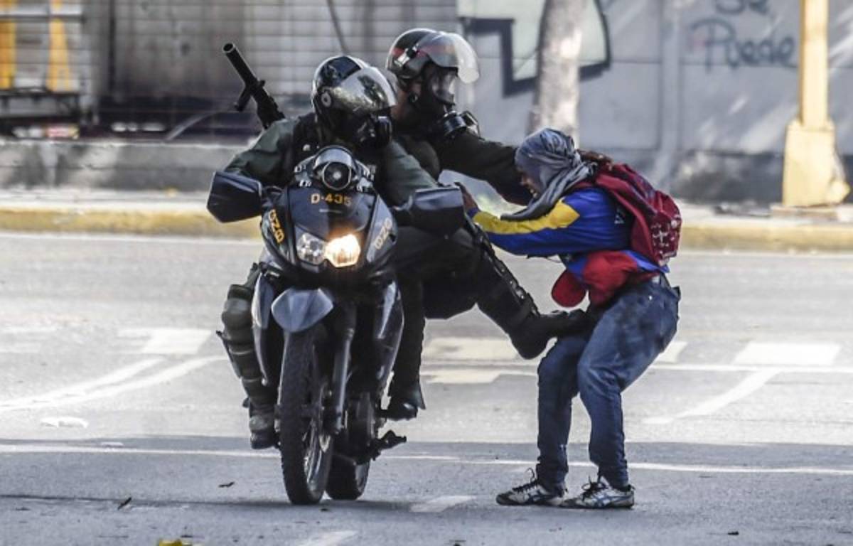 Maduro: helicóptero disparó contra Tribunal en Venezuela