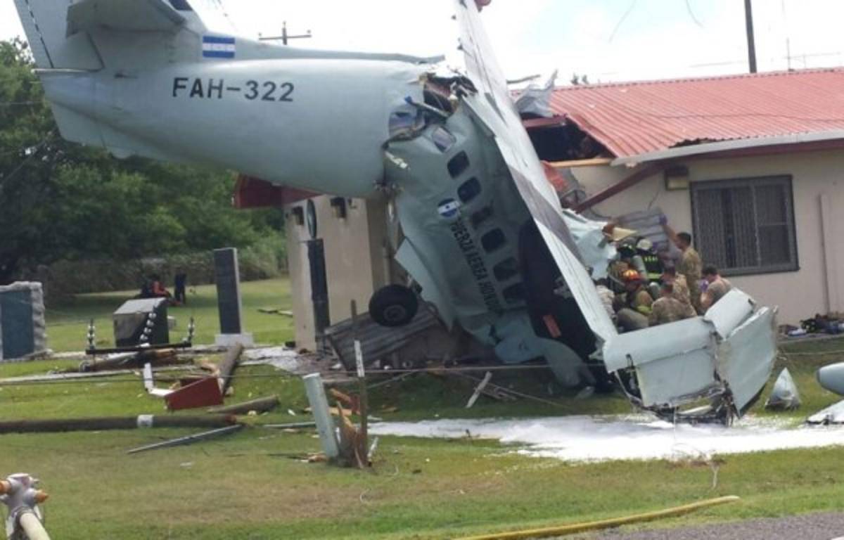 Muere piloto de avión accidentado en Palmerola, Comayagua