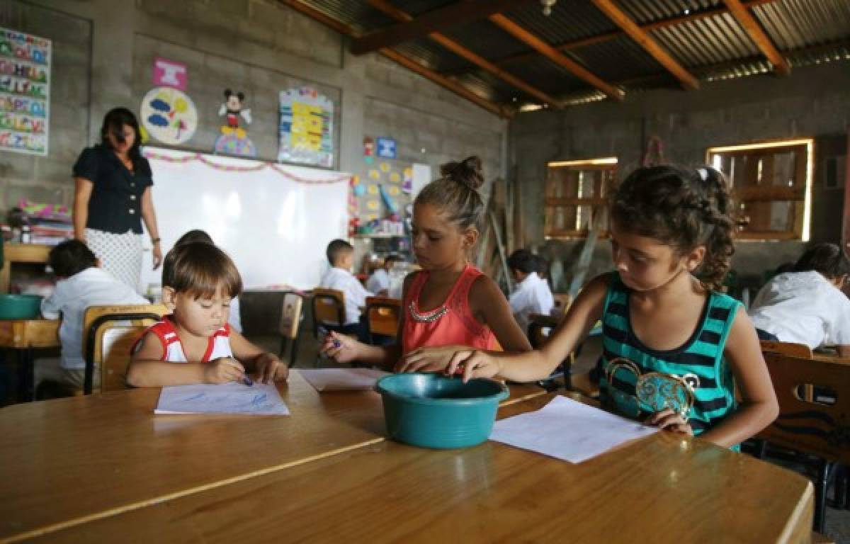 Con educación alternativa forman a niños de la periferia en la capital de Honduras
