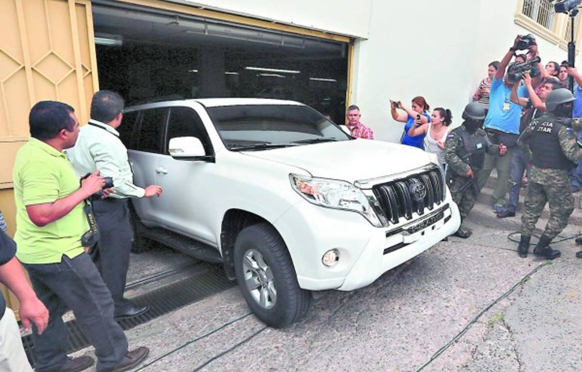 Dos detenciones judiciales contra Mario Zelaya por desfalco al IHSS