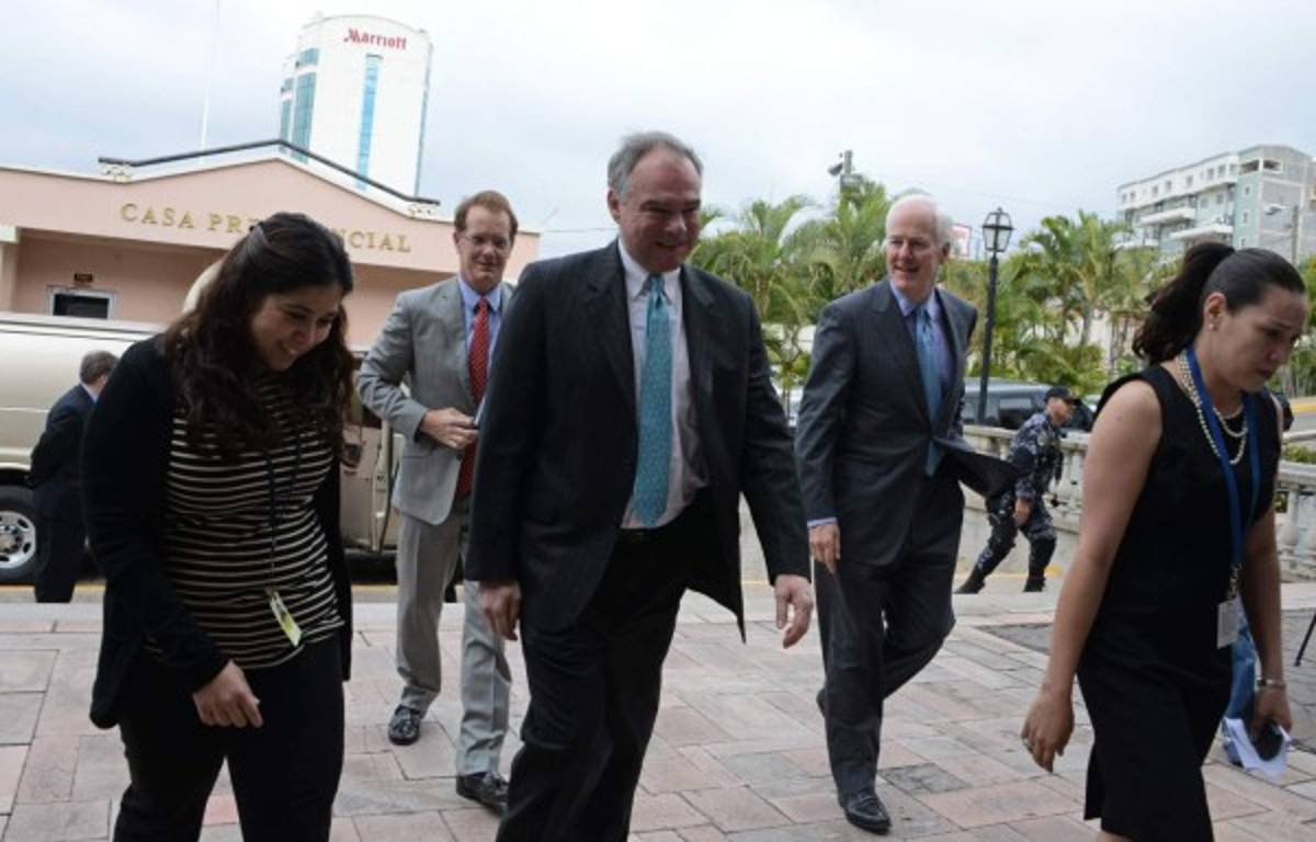 Lecciones de Tim Kaine sobre su viaje a Honduras