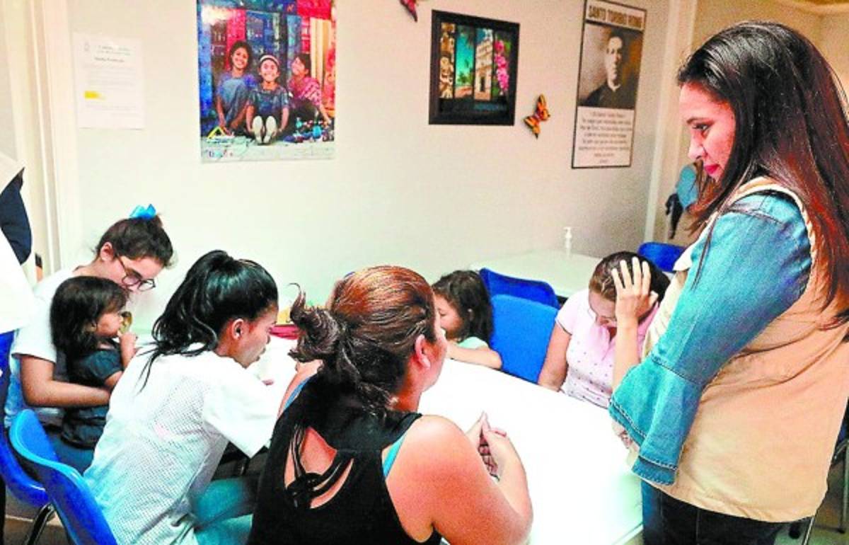 Estados Unidos: Migrantes no tienen derecho a quedarse por cruzar la frontera