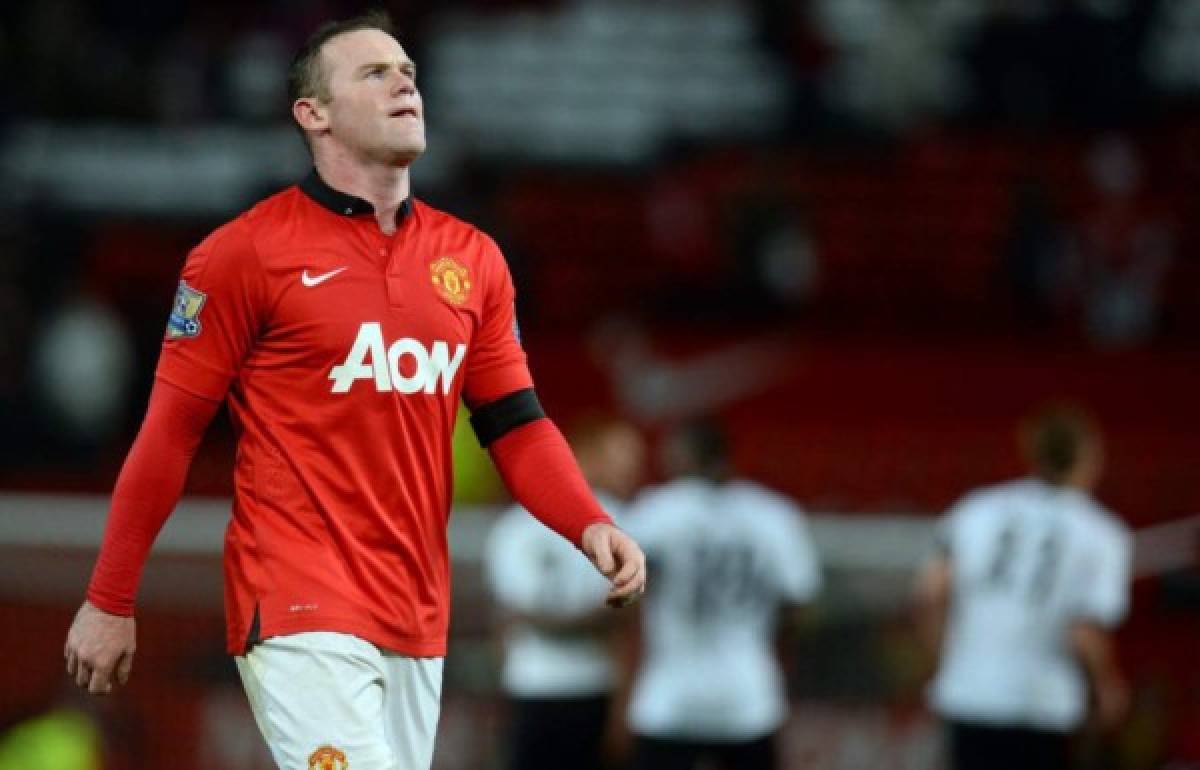 'Lukaku al Manchester United y Rooney al Everton': la prensa inglesa agita el mercado de piernas