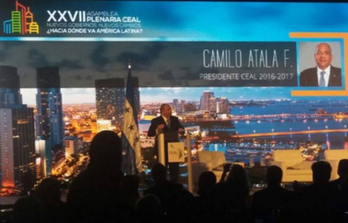 Expertos analizan las macrotendencias globales que cambiarán al mundo