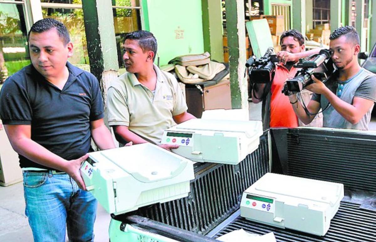 Máquinas dializadoras llegaron al HEU