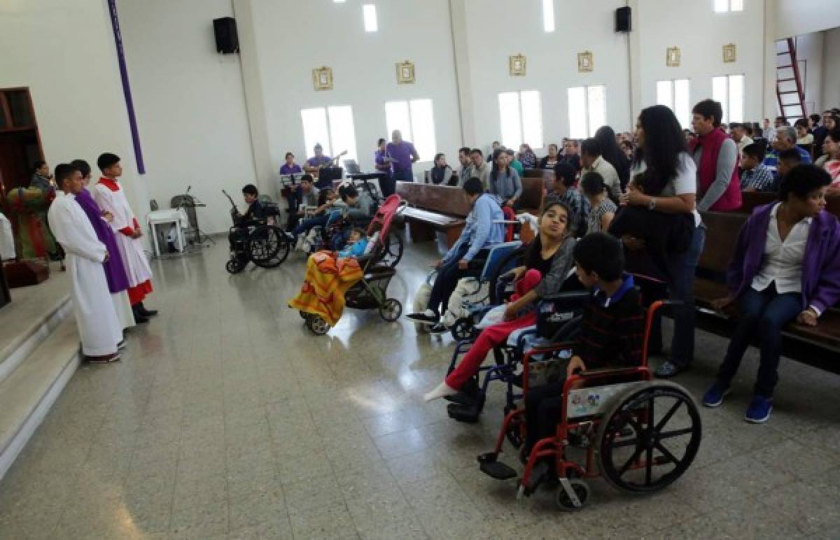 Con misa celebran Día de las Personas con Discapacidad