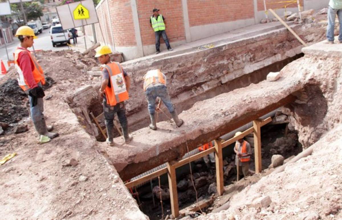 52 millones de lempiras más costarán cuatro obras viales por atrasos en la capital de Honduras