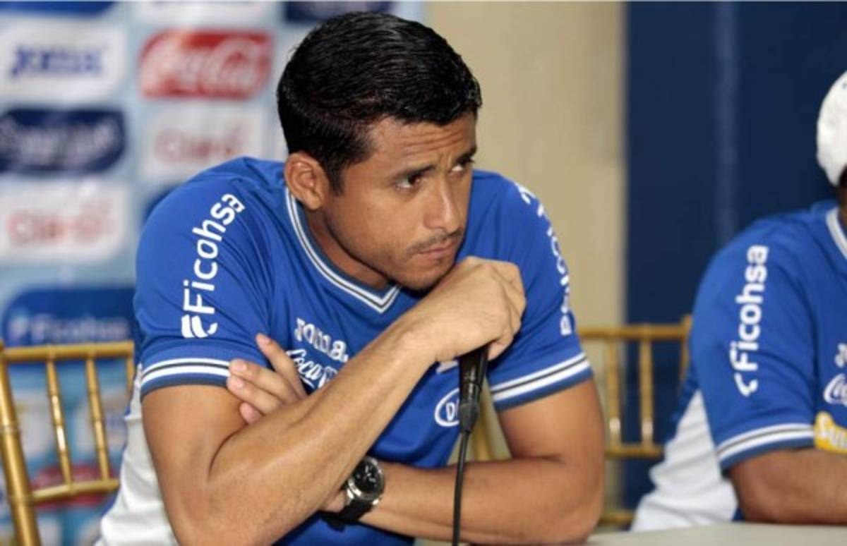 Los 10 futbolistas hondureños más atractivos