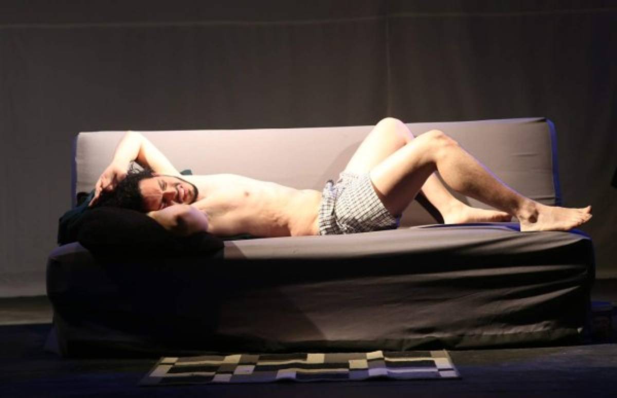 Luchas indistintas en 'La voz humana”