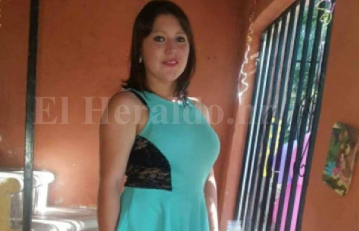 Jovencita muere en accidente de moto cuando se conducía con su novio en colonia Villa Nueva
