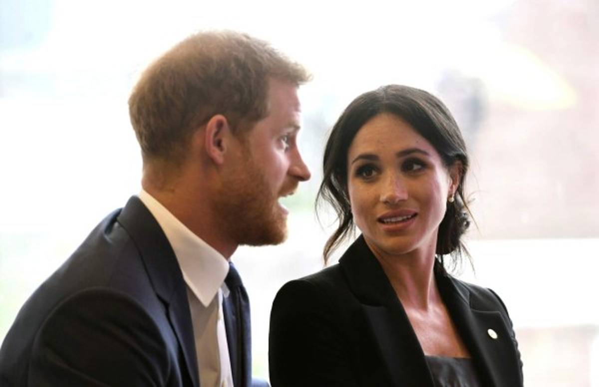 Meghan Markle levanta sospechas de embarazo tras usar vestimenta holgada