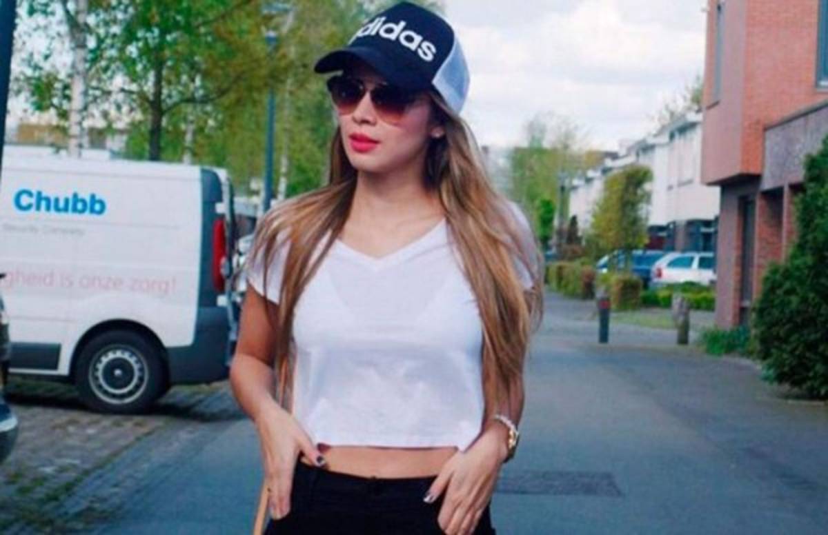 El jugador colombiano Santiago Arias tiene la esposa más bella de la Copa América