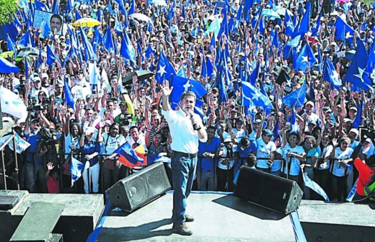 Juan Orlando Hernández: 'Por cada ataque sacamos 5 Propuestas”