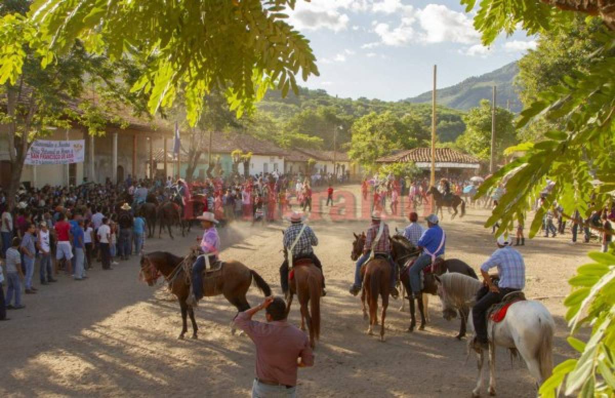Carreras de cintas, una tradición que nunca muere en Honduras