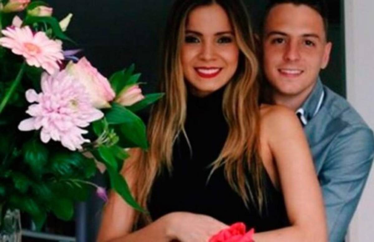 El jugador colombiano Santiago Arias tiene la esposa más bella de la Copa América