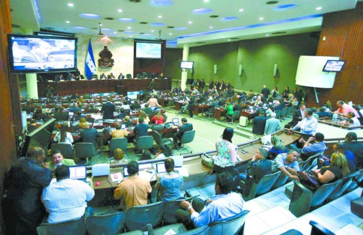 No vamos a caer en un juego político, dice el PN