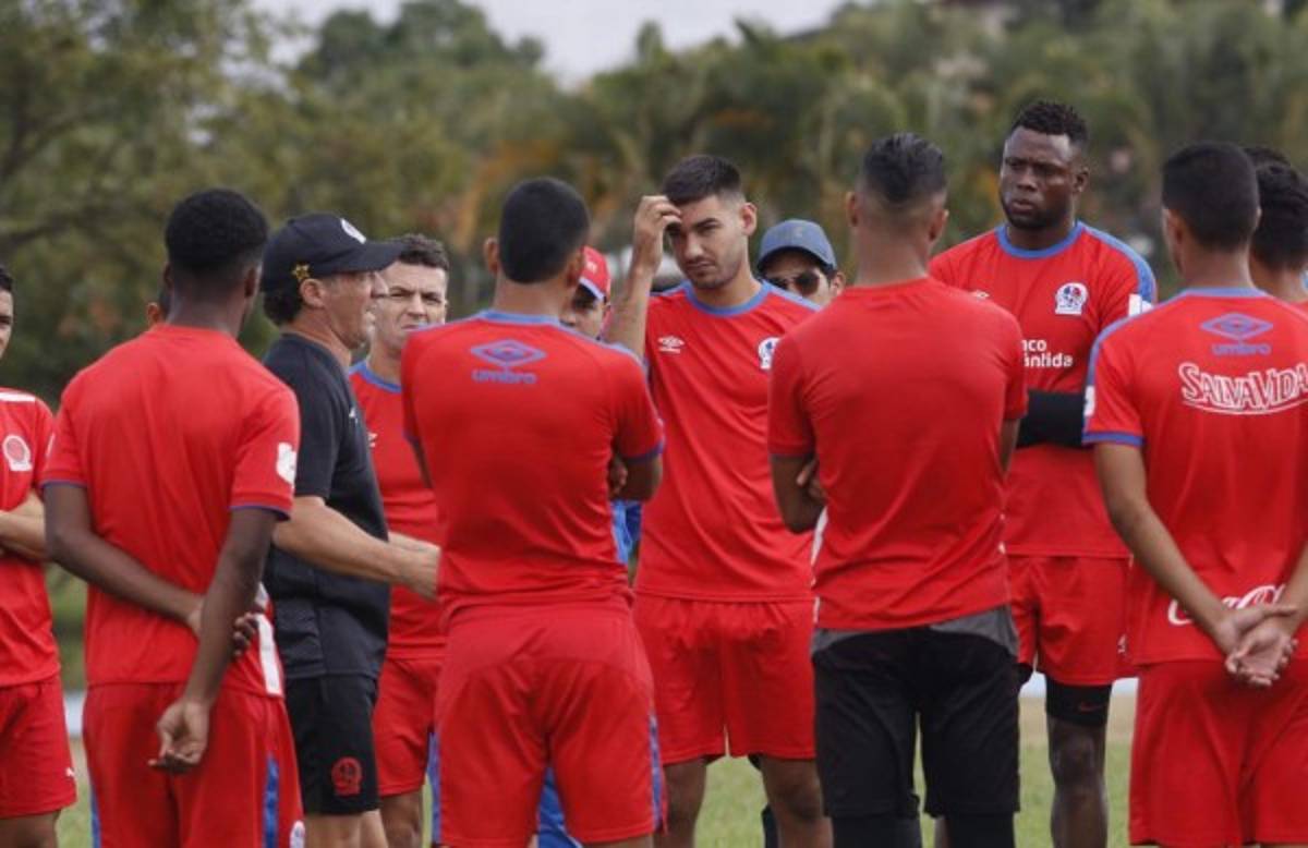 Pedro Troglio: 'Con estos jugadores voy a la guerra”