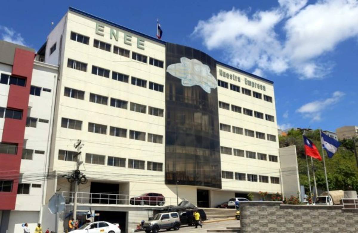 Vienen profundos cambios en el sector eléctrico de Honduras
