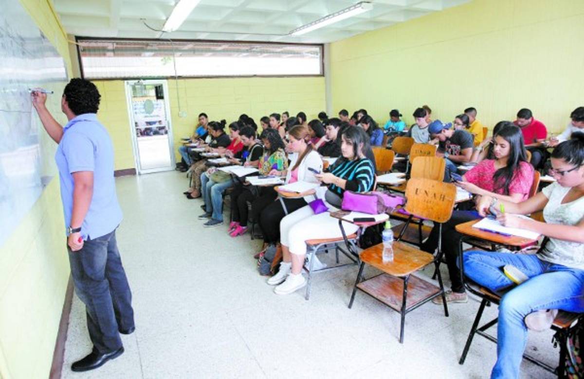 Tres de 10 alumnos ha denunciado abusos de los docentes