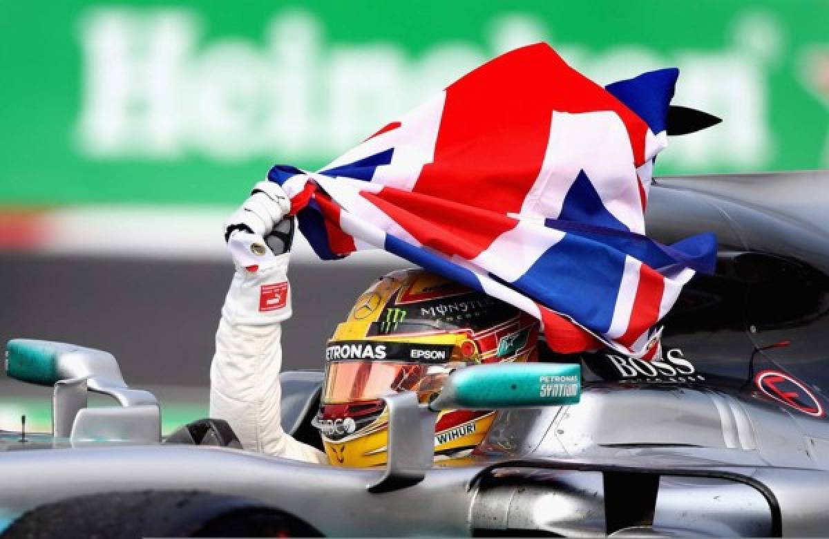 Hamilton logró el inminente título de F1 con un guión que no le permitió lucir