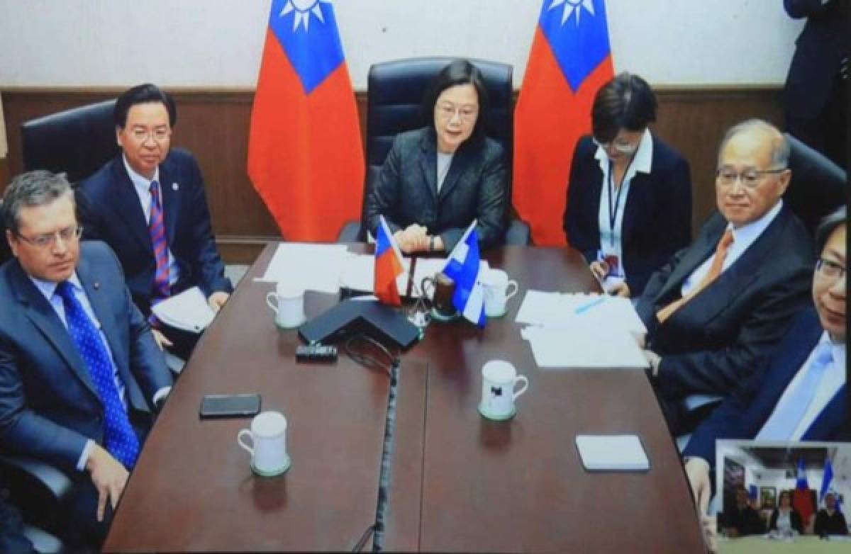 Presidenta de China (Taiwán) llamó a mandatario Juan Orlando Hernández para felicitarlo
