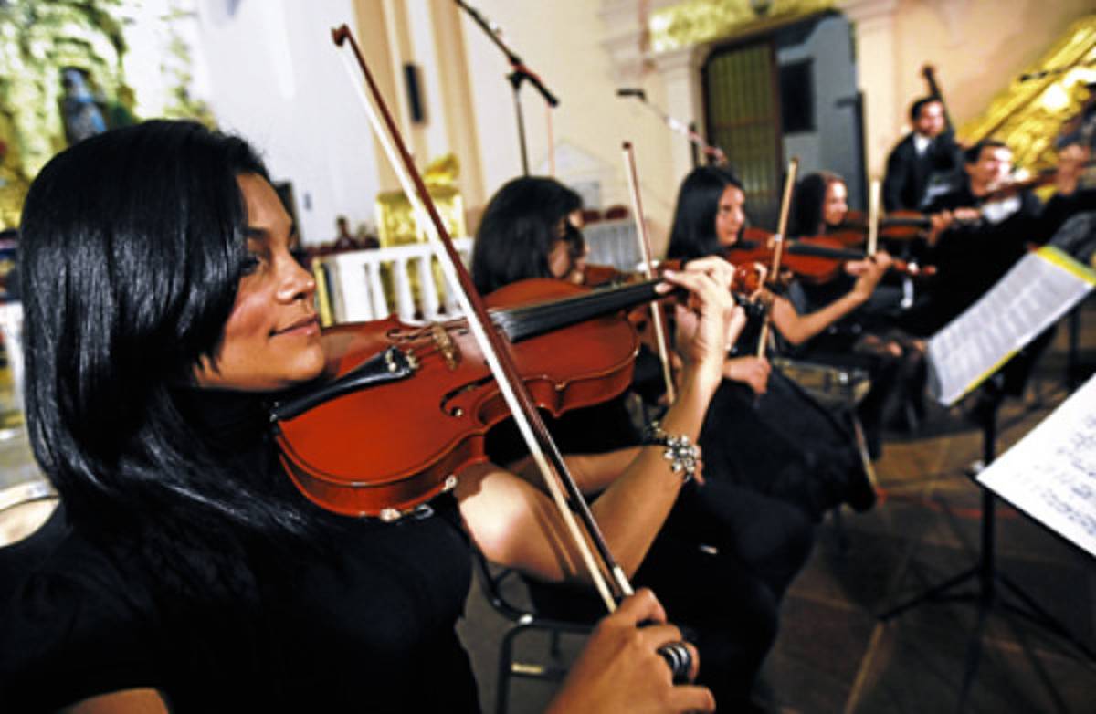 Orquesta de cámara renace como el Fénix