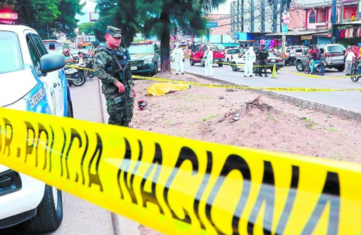 Motociclista corrió por su vida para evitar los disparos