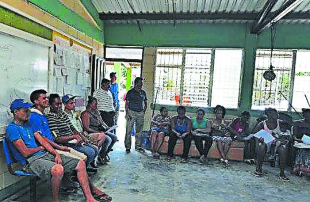 Nacionalistas opinan que reelección debe ser continua por una vez