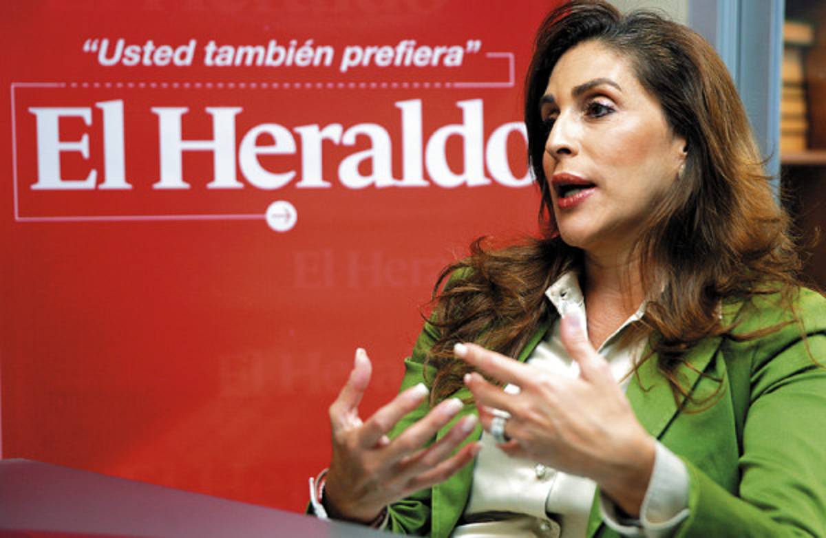 Marcia Villeda sueña con una capital transformada en metrópoli