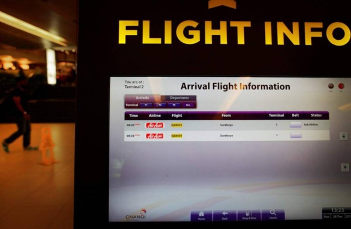 Avión indonesio perdido pidió cambio de rumbo, se lo negaron