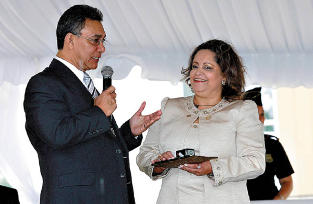 Daysi Anchecta asume presidencia del TSC