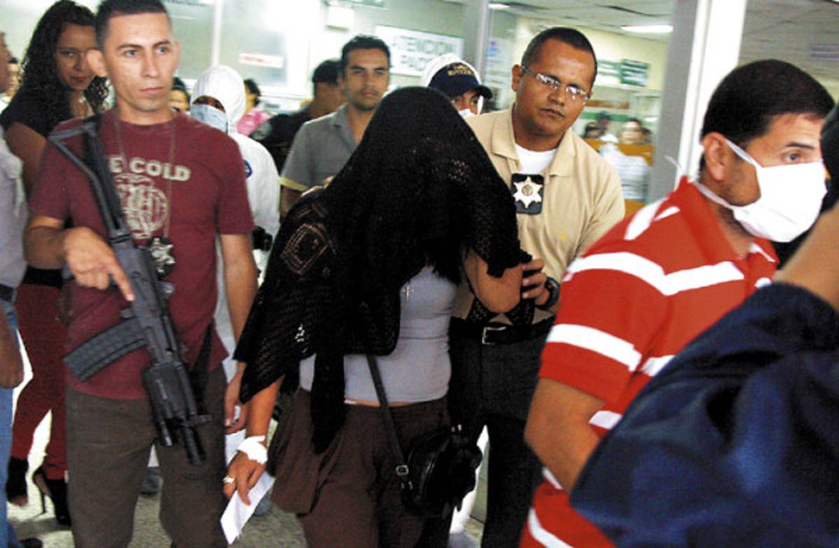 Detienen en Honduras a una colombiana con 40 cápsulas de heroína